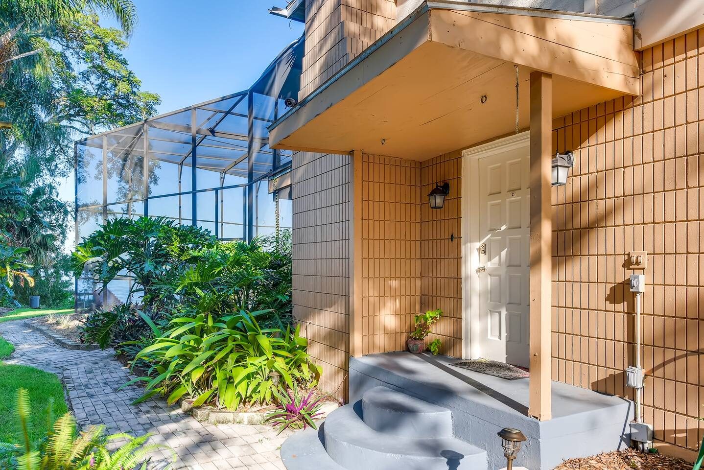 Slip in through your own private covered entrance.