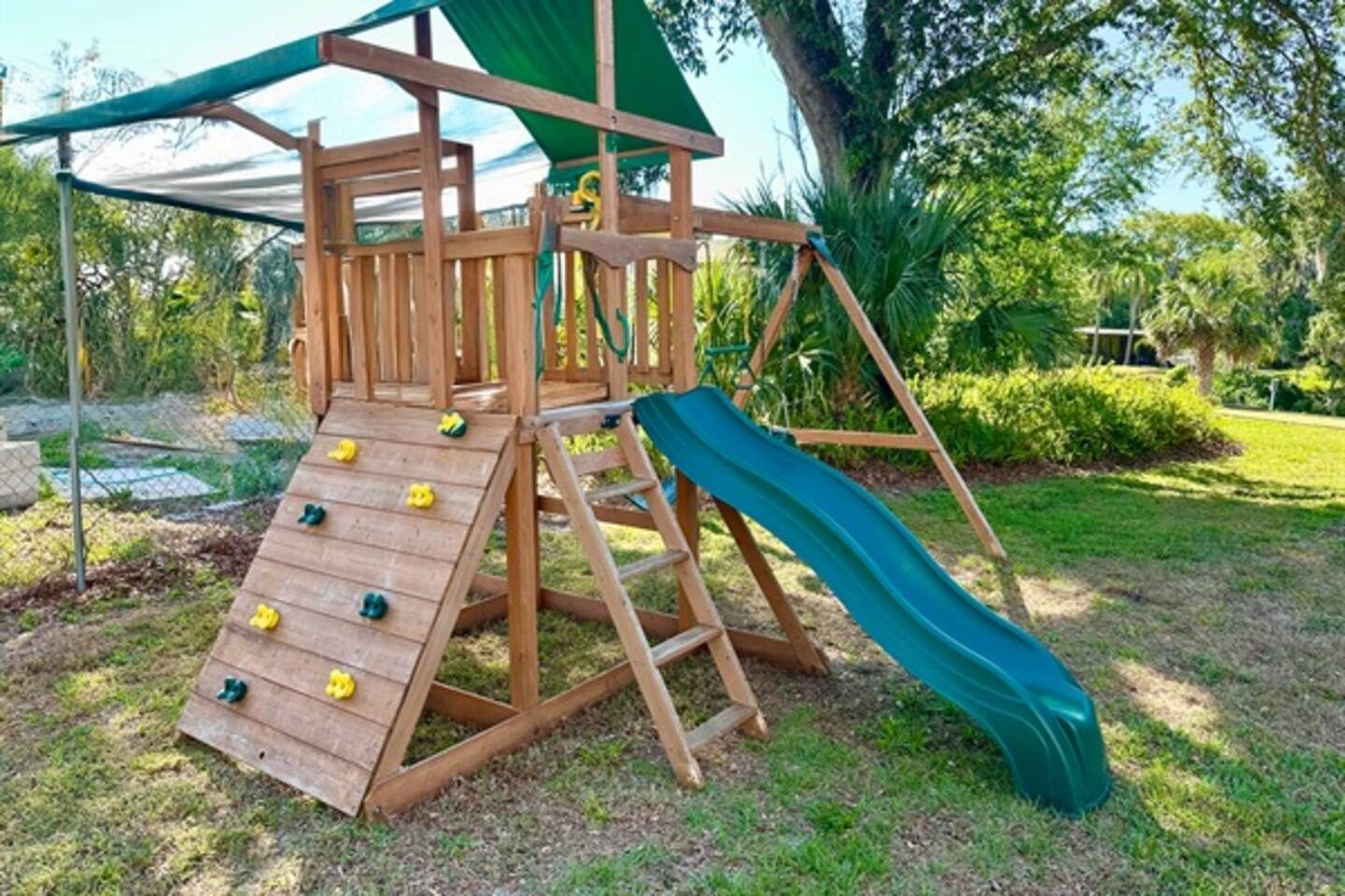 Backyard swing set keeps the kids busy for hours