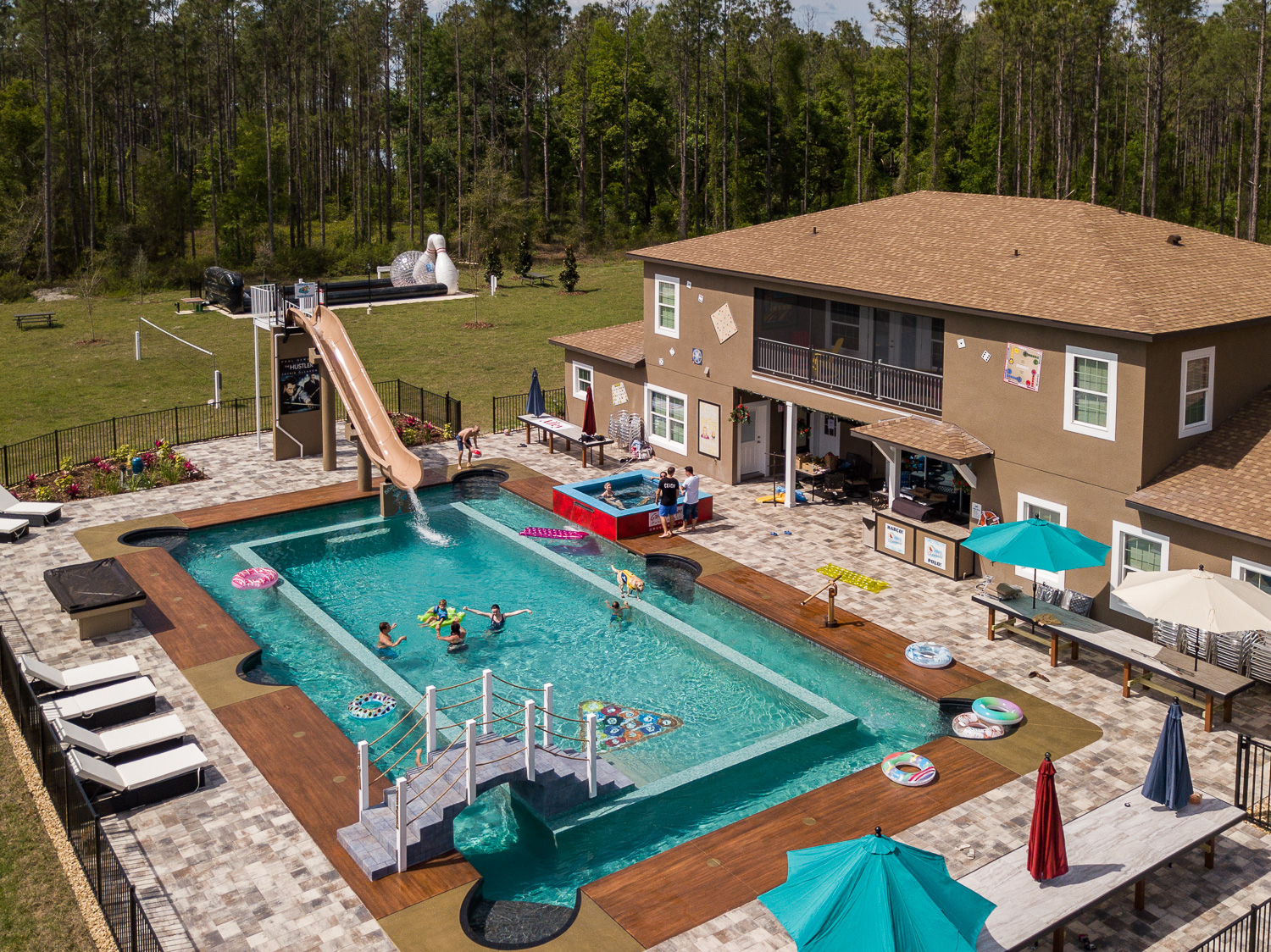 The world&rsquo;s first billiard-table swimming pool at The Great Escape Parkside