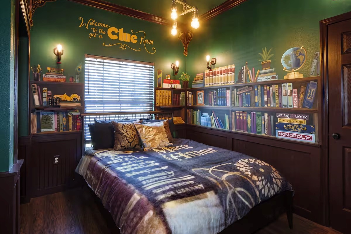 The "Clue Me In" Bedroom & Escape Game.