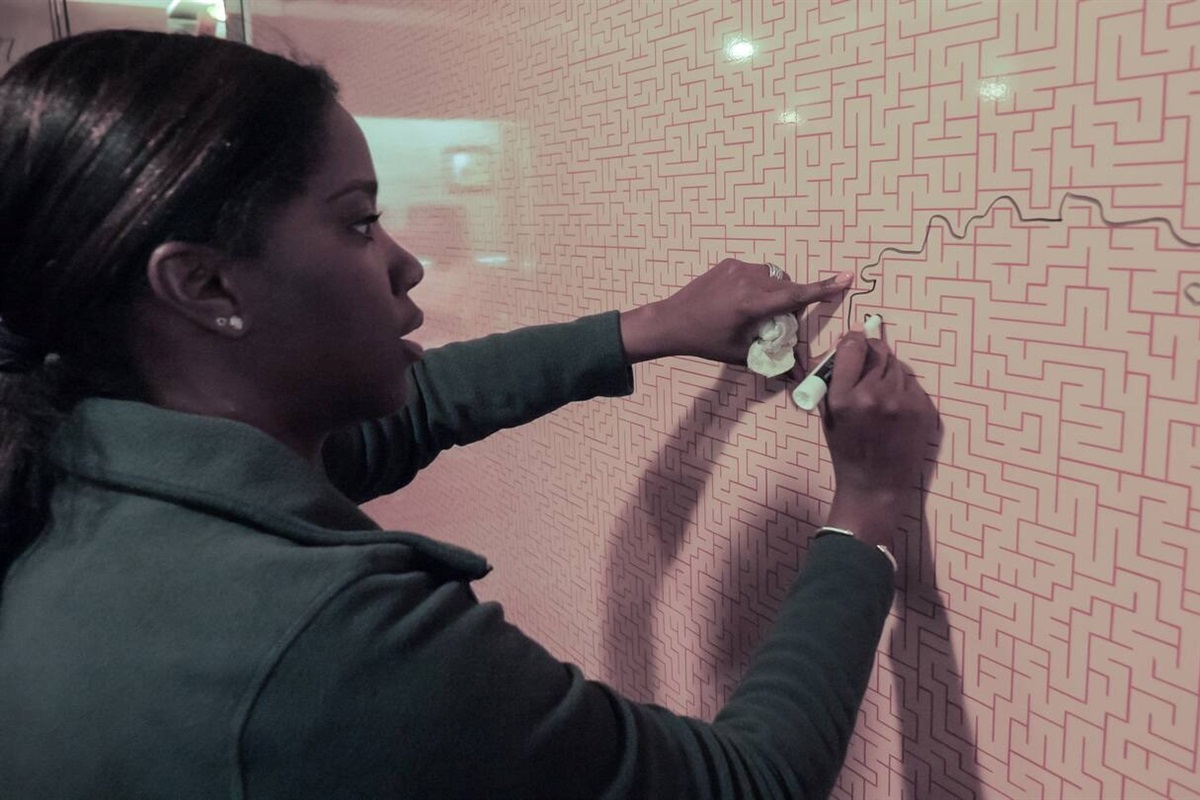 The wall of Maze Menti.