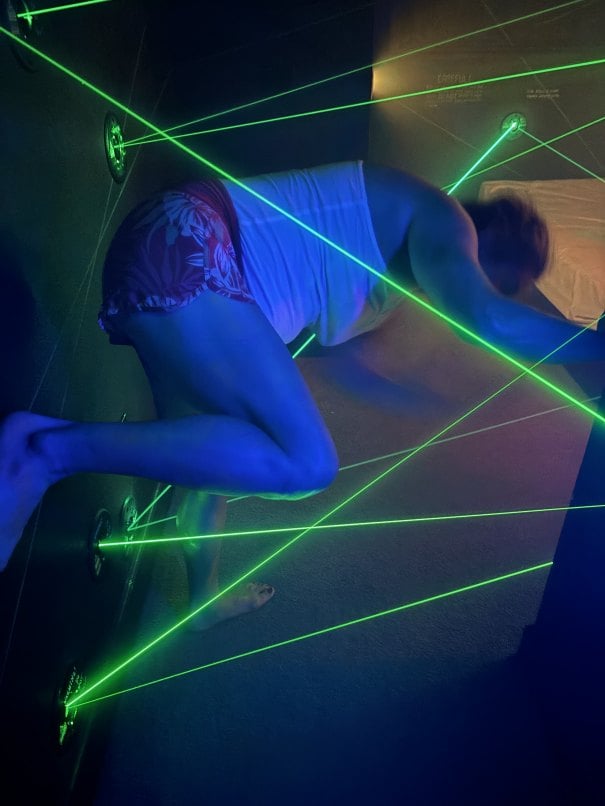 Threading the maze against the clock.