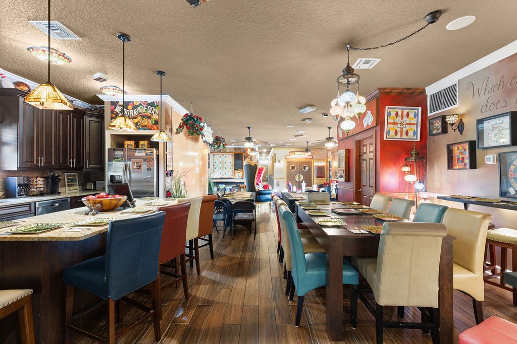 "Slice and DICE" Kitchen & Dining.