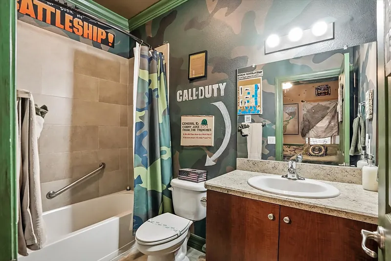 War games bathroom in the War Games Bedroom at The Great Escape Lakeside, Clermont FL